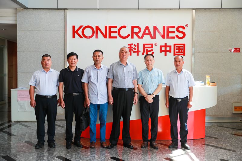 強強聯合!河南礦山黨委書記崔培軍與玉昆鋼鐵等進行洽談
